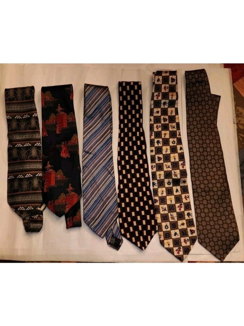Lot Of 18 Men’s Ties, Traditional Patterns/Solids/Stripes, Various Makers/Widths